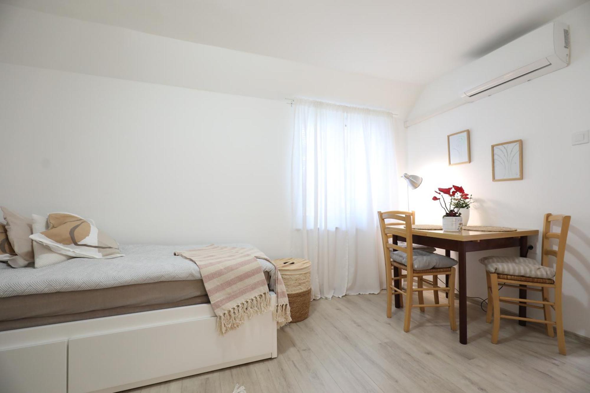 Apartment Mir 普拉 外观 照片